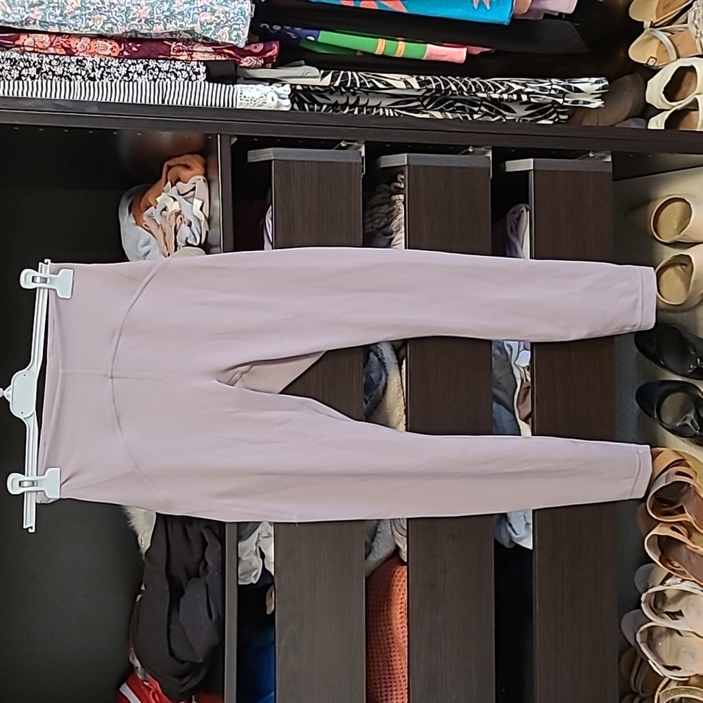 Lululemon insight leggings size 6